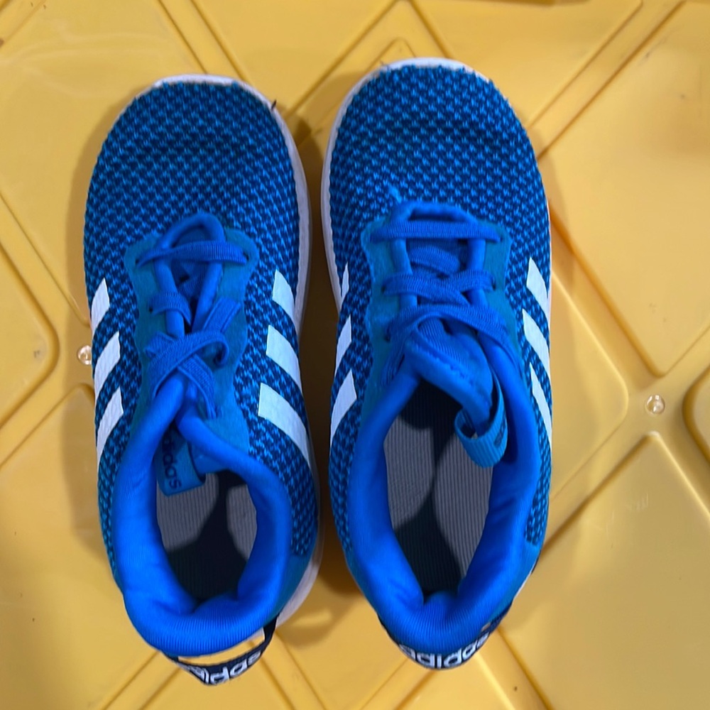 Adidas Boys Tennis Shoes